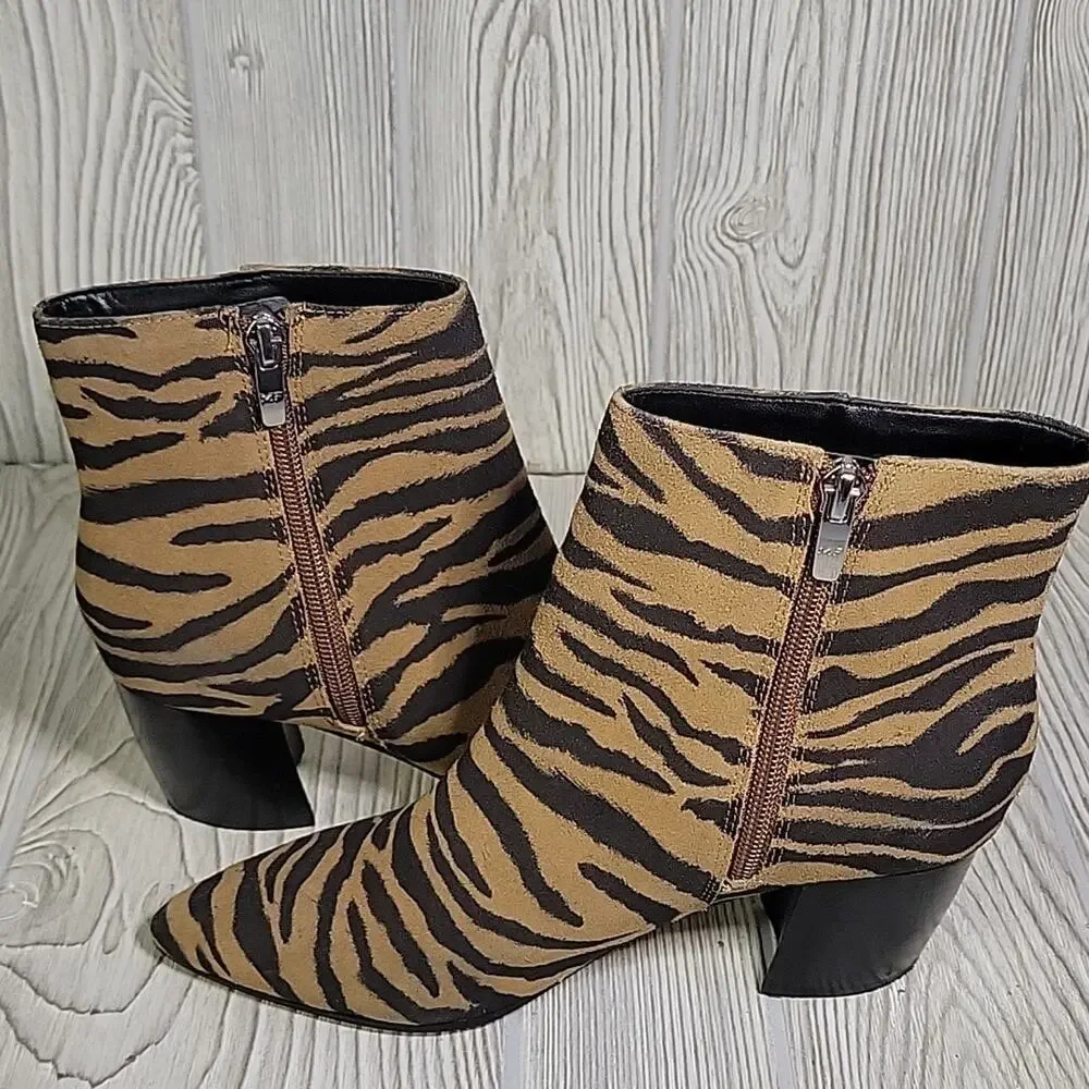 Marc Fisher Parana Animal Print Ankle Boots Womens Size 6